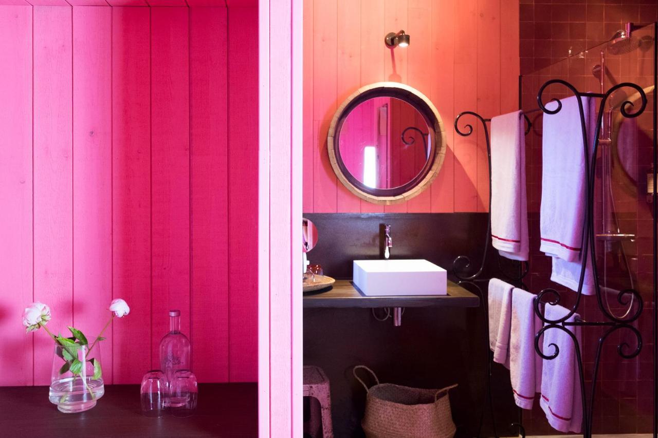 Village Castigno - Wine Hotel & Resort Assignan Bagian luar foto
