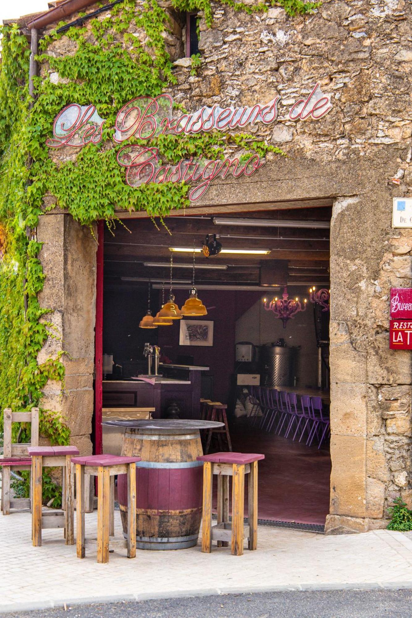 Village Castigno - Wine Hotel & Resort Assignan Bagian luar foto