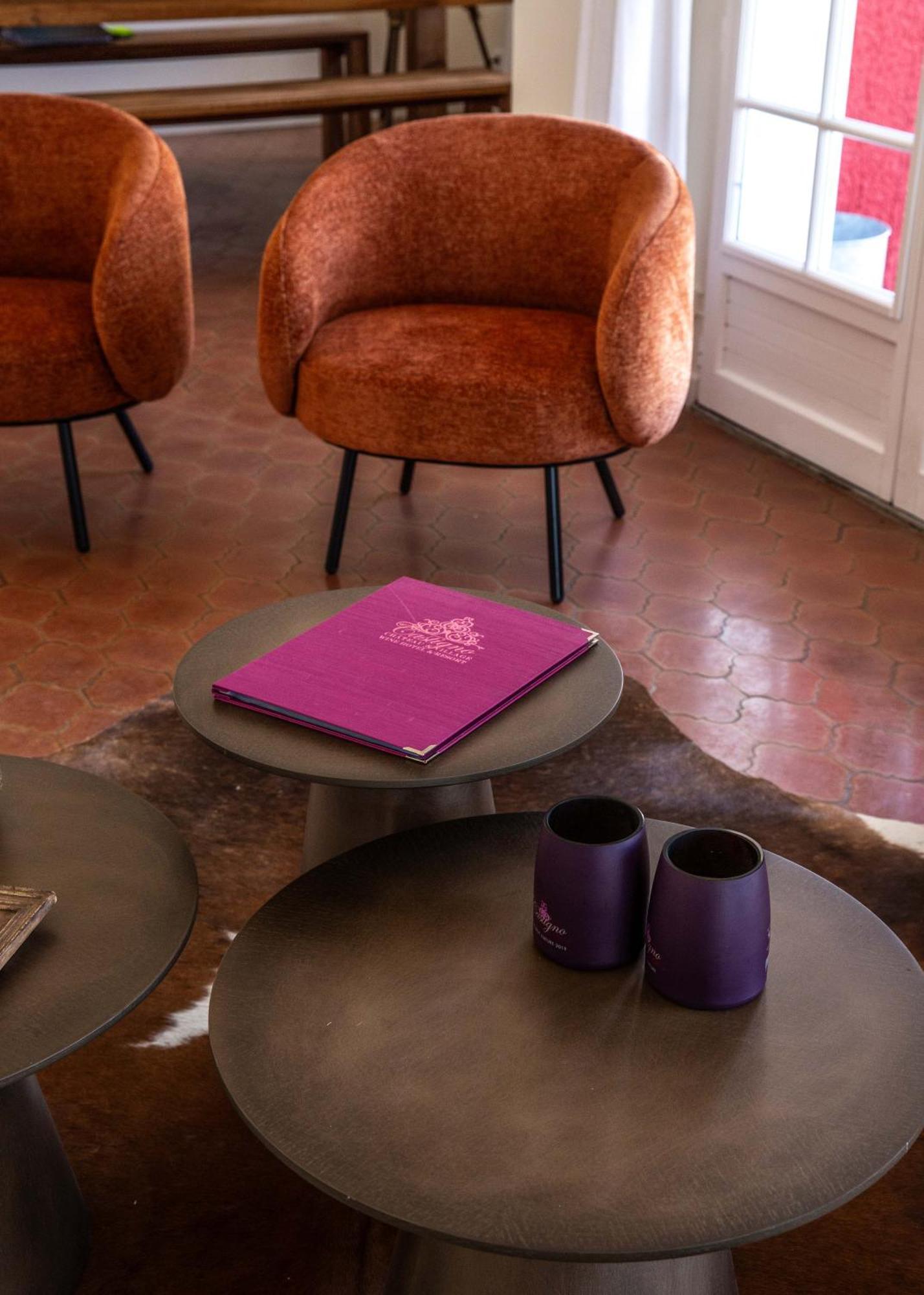 Village Castigno - Wine Hotel & Resort Assignan Bagian luar foto