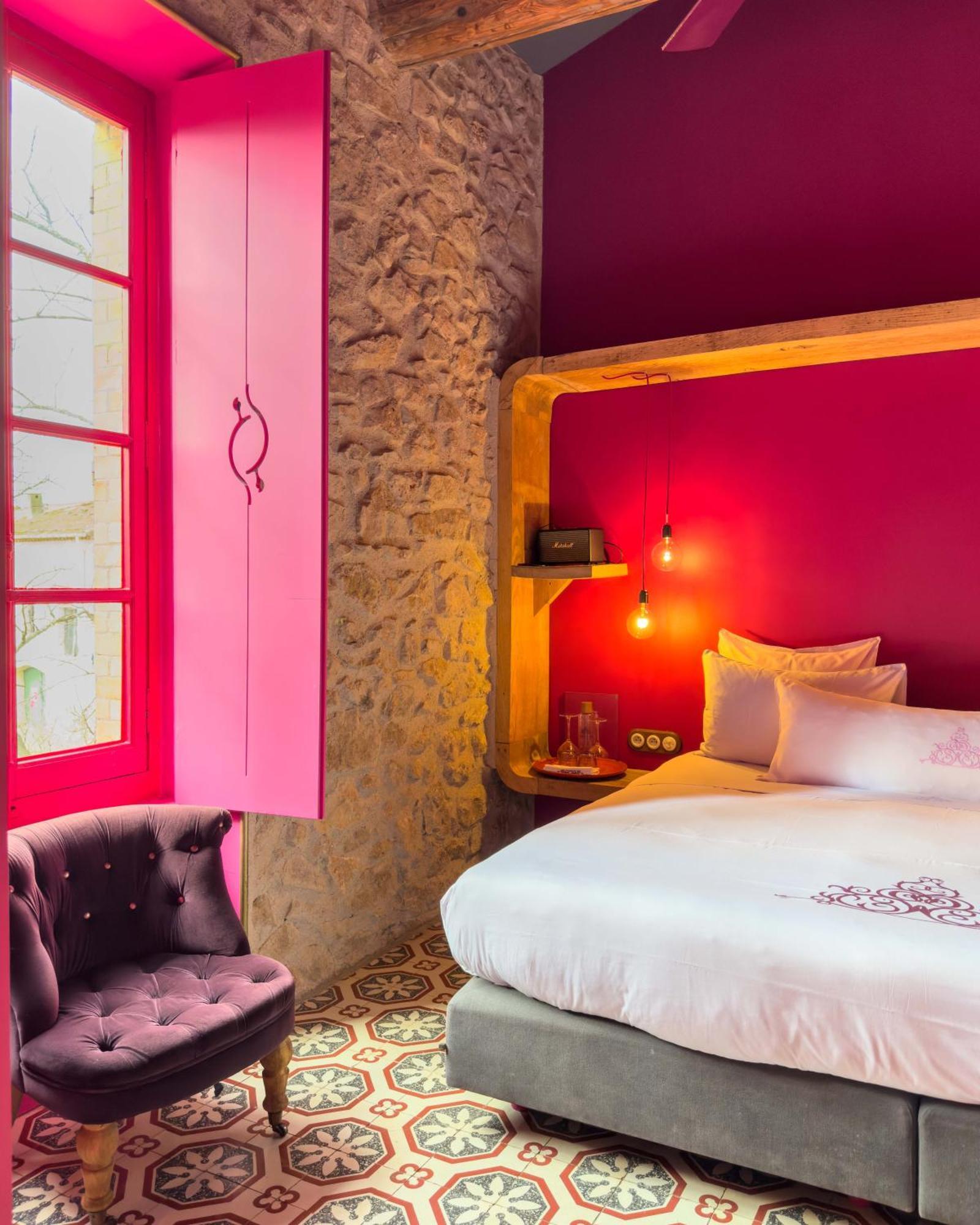Village Castigno - Wine Hotel & Resort Assignan Bagian luar foto