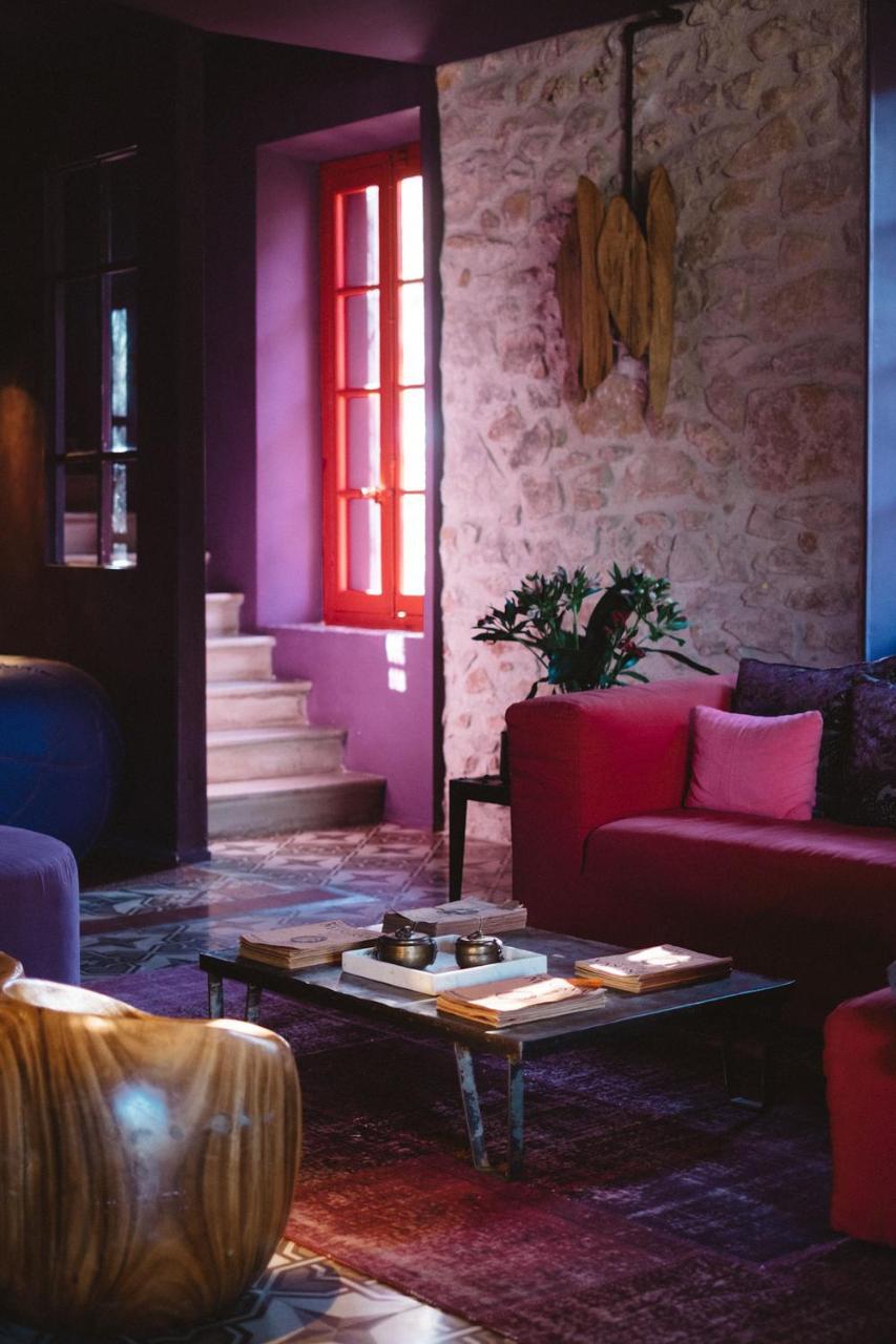 Village Castigno - Wine Hotel & Resort Assignan Bagian luar foto